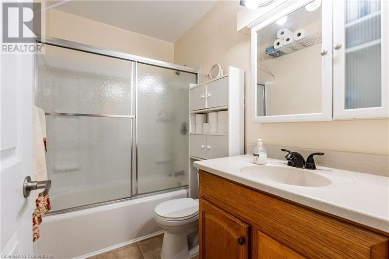 4434 LEADER Lane  Niagara Falls, L2E2Z7 | Image 16