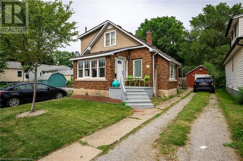 44 HAIG Street  St. Catharines, L2R6K8 | Image 2