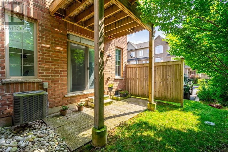 257 PARKSIDE Drive  Waterdown, L8B0W5 | Image 28