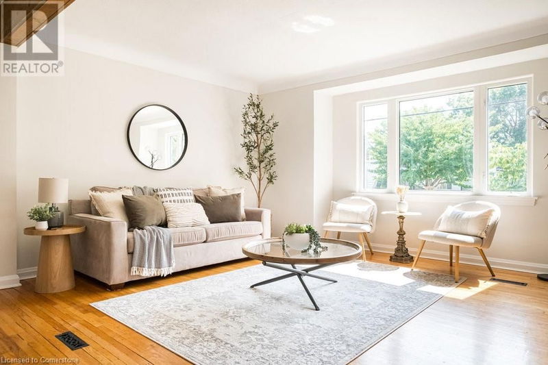 136 EAST 35TH Street  Hamilton, L8V3Y2 | Image 3