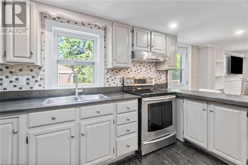 4202 HIXON Street  Beamsville, L0R1B7 | Image 13