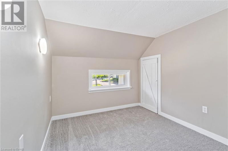 4202 HIXON Street  Beamsville, L0R1B7 | Image 26