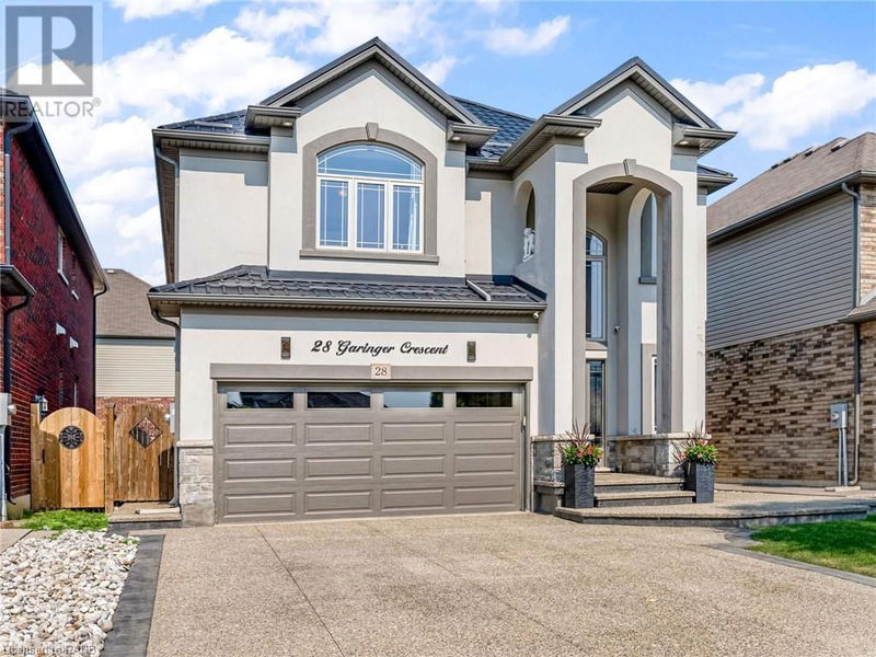 28 GARINGER Crescent  Binbrook, L0R1C0 | Image 1