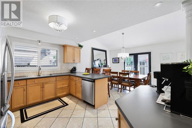 24 BENZIGER Lane  Hamilton, L8E6B6 | Image 14