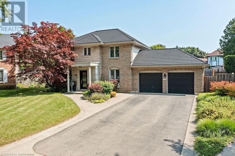 574 TOMAHAWK Crescent  Ancaster, L9G3T5 | Image 1