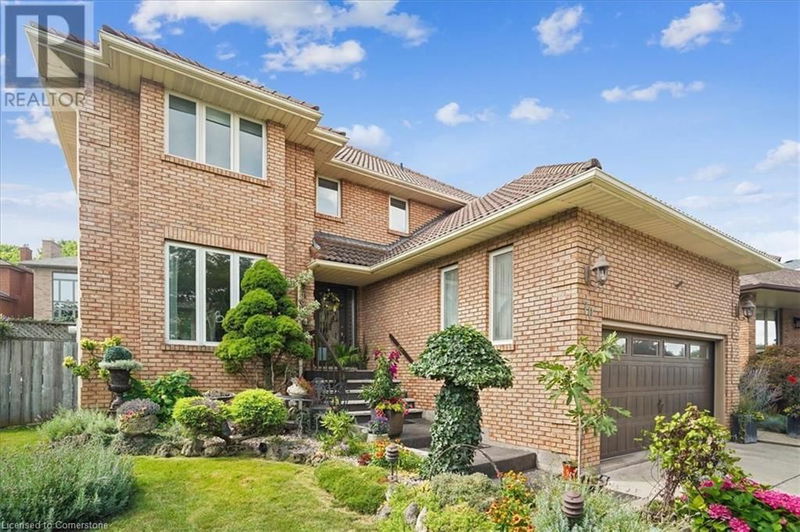 70 GLEN CANNON Drive  Hamilton, L8G4E1 | Image 1