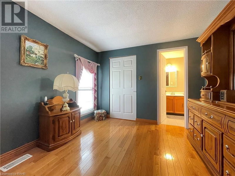 407 MELANIE Crescent  Ancaster, L9G4B1 | Image 23