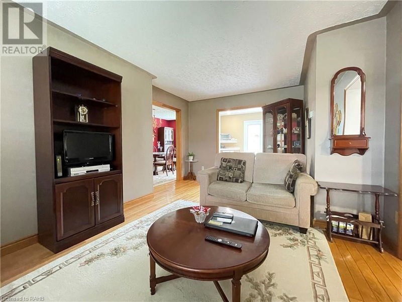 407 MELANIE Crescent  Ancaster, L9G4B1 | Image 8