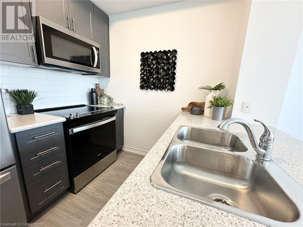 460 DUNDAS Street E Unit# 304 Image 12