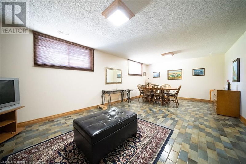 783 LAWRENCE Road  Hamilton, L8K1Z9 | Image 20