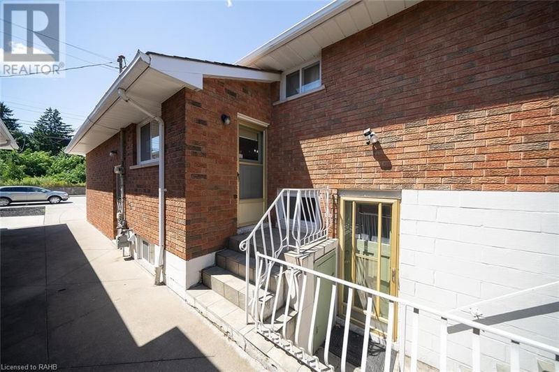 783 LAWRENCE Road  Hamilton, L8K1Z9 | Image 28