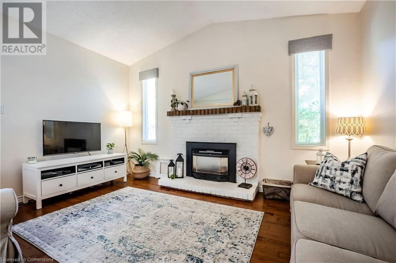 1098 STEPHENSON Drive  Burlington, L7S2A8 | Image 17