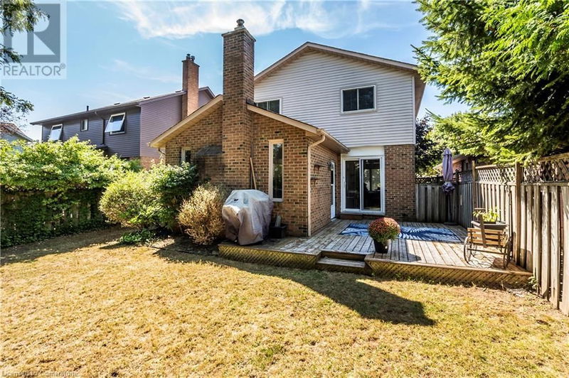 1098 STEPHENSON Drive  Burlington, L7S2A8 | Image 38