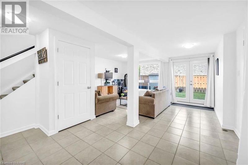 2050 UPPER MIDDLE Road  Burlington, L7P3R9 | Image 29