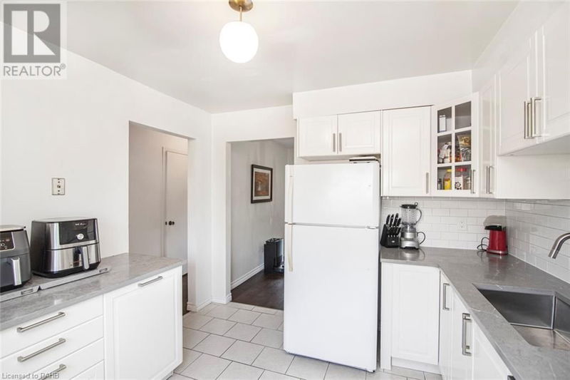 160 LAVINA Crescent  Hamilton, L9C6R8 | Image 11