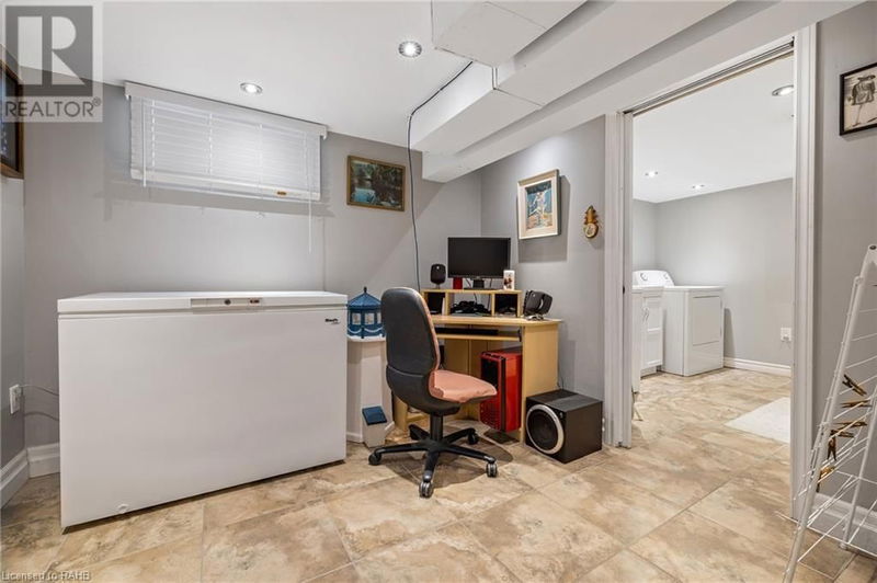 625 TATE Avenue  Hamilton, L8H6L4 | Image 32