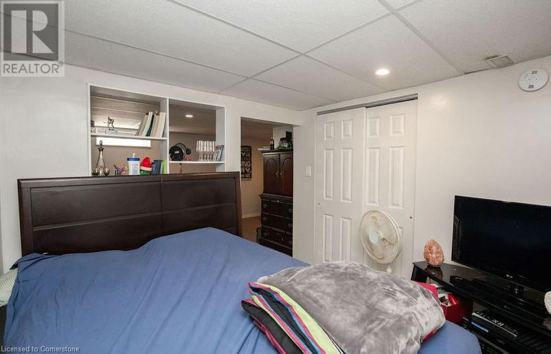 1420 GARTH Street  Hamilton, L9B1R6 | Image 32