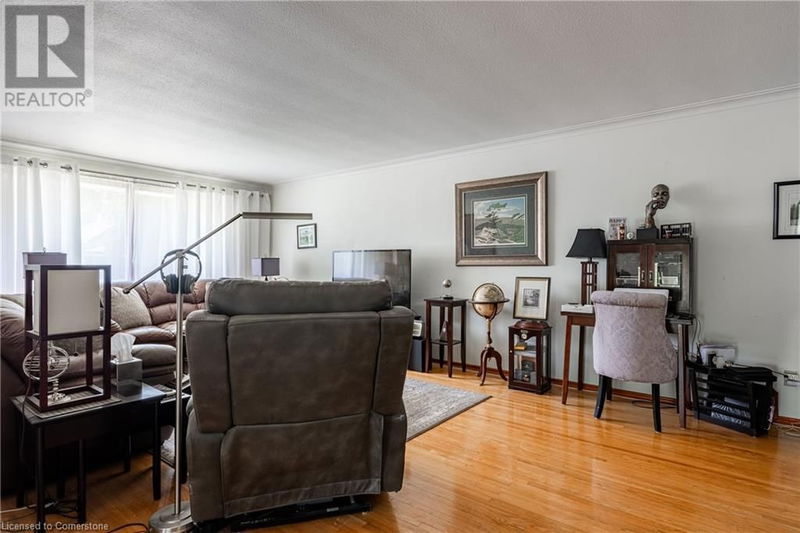 5347 Elm Street  Niagara Falls, L2E2V5 | Image 14