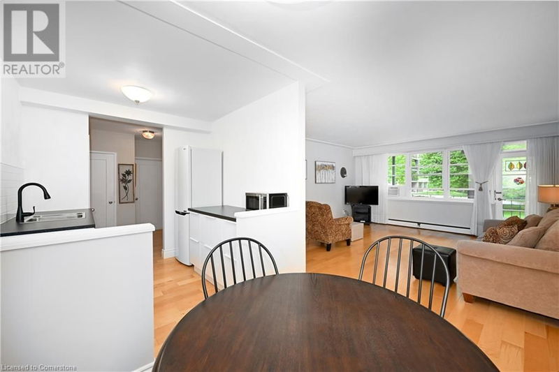 1377 LAKESHORE Road  Burlington, L7S1B1 | Image 13