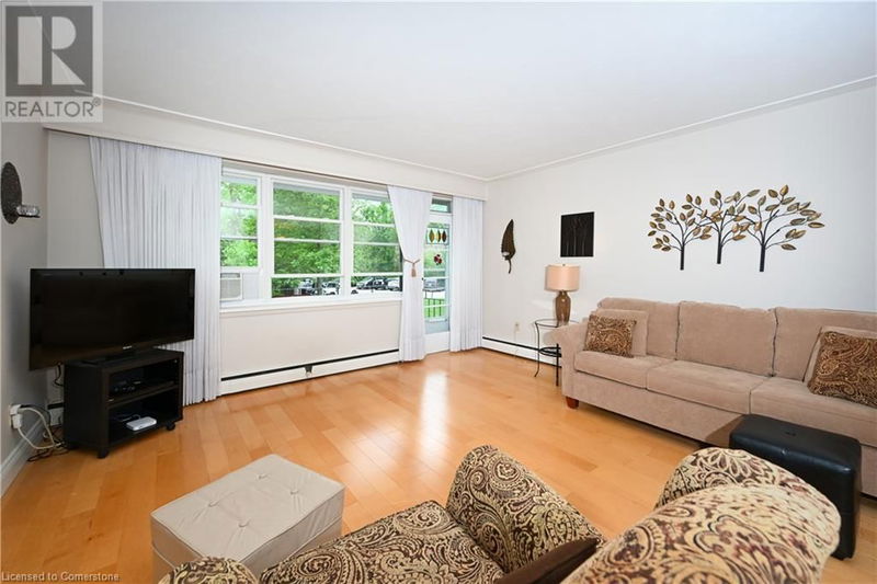 1377 LAKESHORE Road  Burlington, L7S1B1 | Image 15