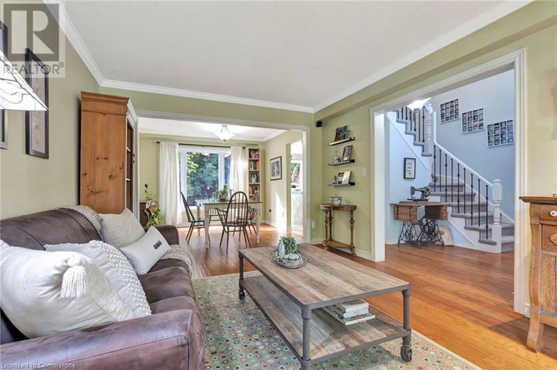 30 PIMLICO Drive  Dundas, L9H6J5 | Image 4