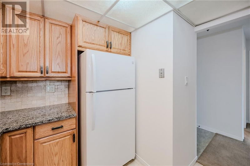 5090 PINEDALE Avenue  Burlington, L7L3V8 | Image 25