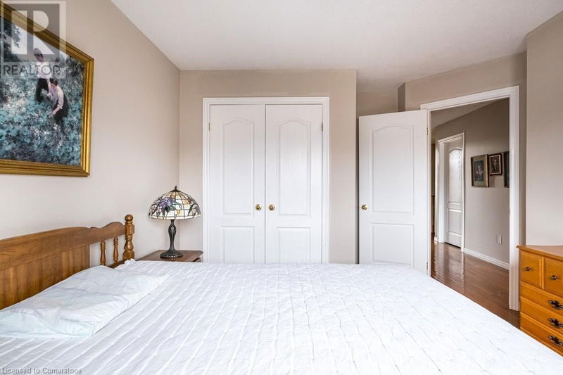 522 STONEHENGE Drive  Ancaster, L9K1S7 | Image 39