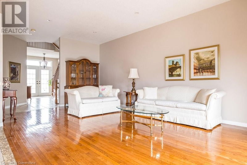 522 STONEHENGE Drive  Ancaster, L9K1S7 | Image 7