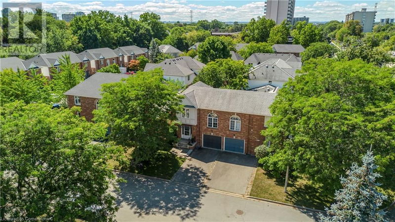 2057 GROVETREE Lane  Burlington, L7R4V5 | Image 2