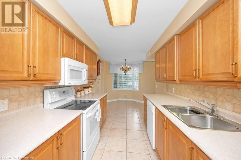 990 GOLF LINKS Road  Ancaster, L9K1J8 | Image 4