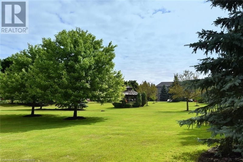 970 GOLF LINKS Road  Ancaster, L9K1J8 | Image 35