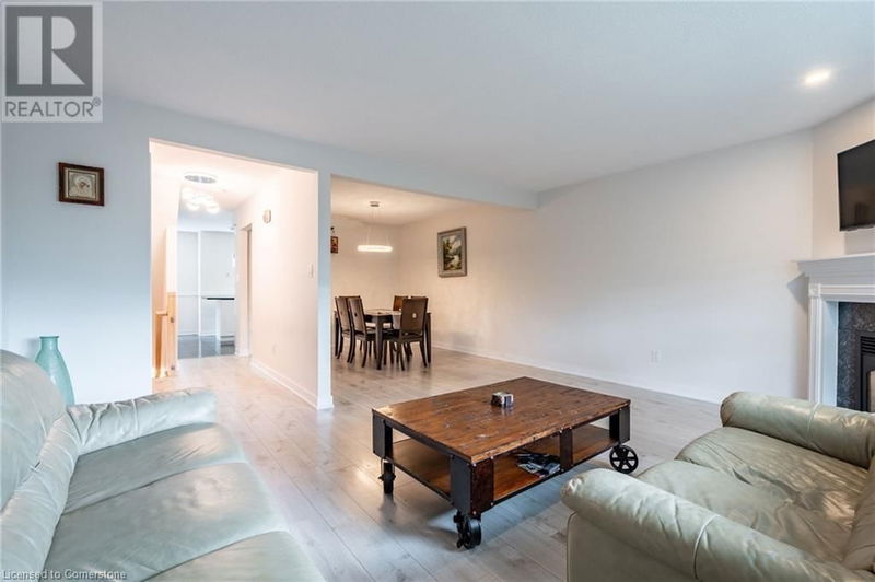 384 LIMERIDGE Road East Hamilton, L9A2S7 | Image 21