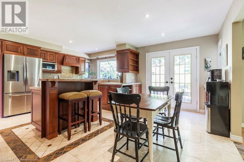 1 KUSINS Court  Dundas, L9H6Z4 | Image 15