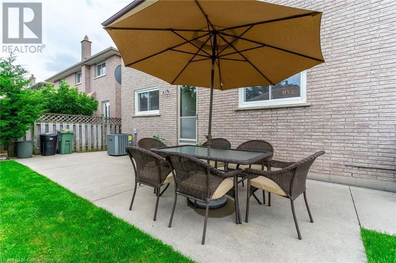 112 HENLEY Drive  Stoney Creek, L8E4L8 | Image 40