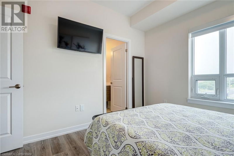 121 #8 Highway  Stoney Creek, L8G1C1 | Image 20