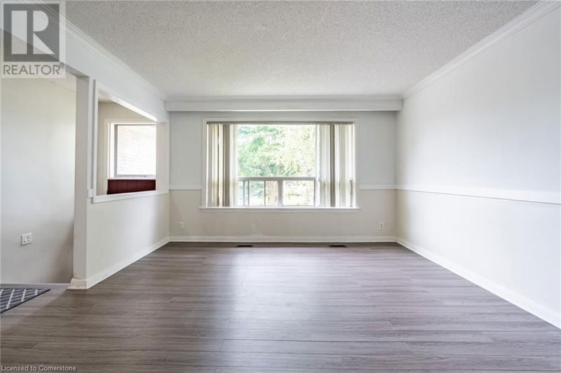 111 WESTHUMBER Boulevard  Etobicoke, M9W3M9 | Image 4