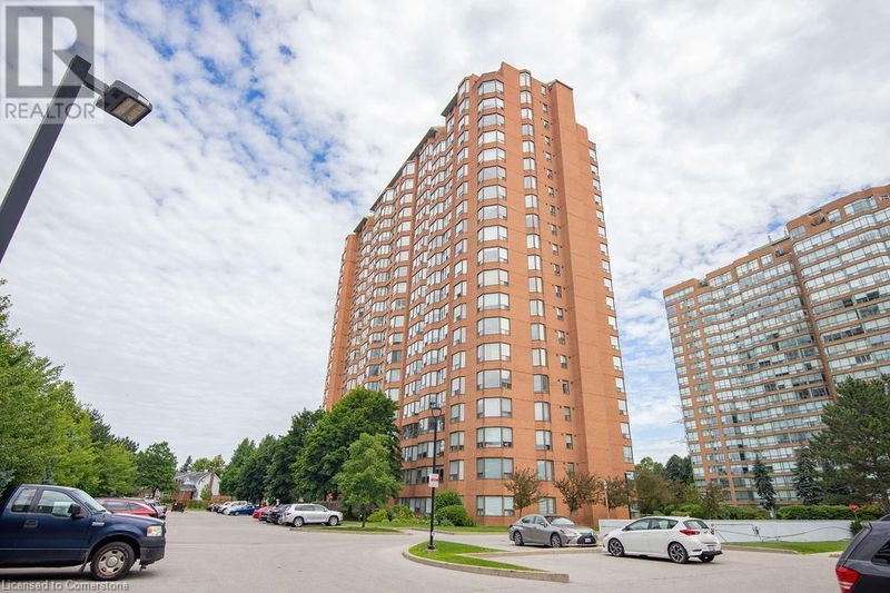 1270 MAPLE CROSSING Boulevard  Burlington, L7S2J3 | Image 1