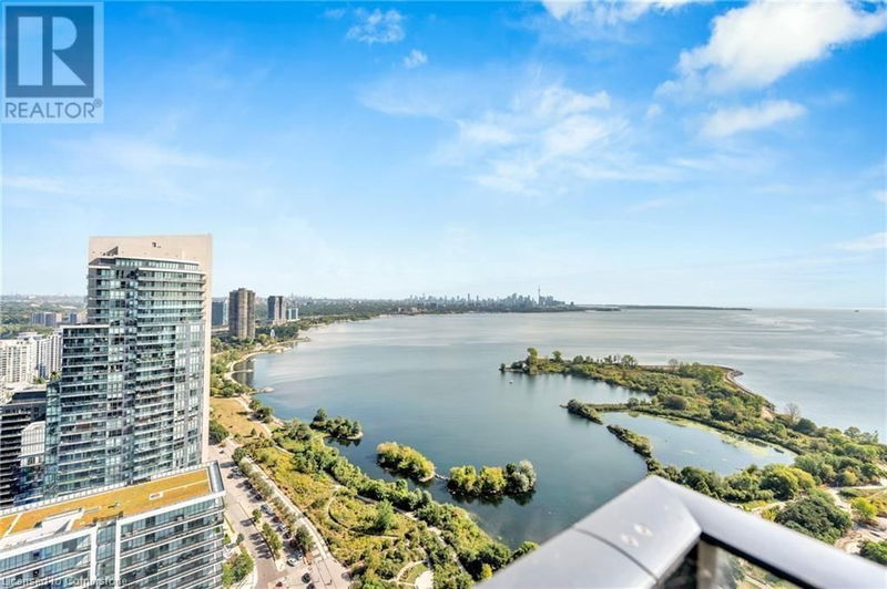 20 SHORE BREEZE Drive  Toronto, M8V0C7 | Image 4