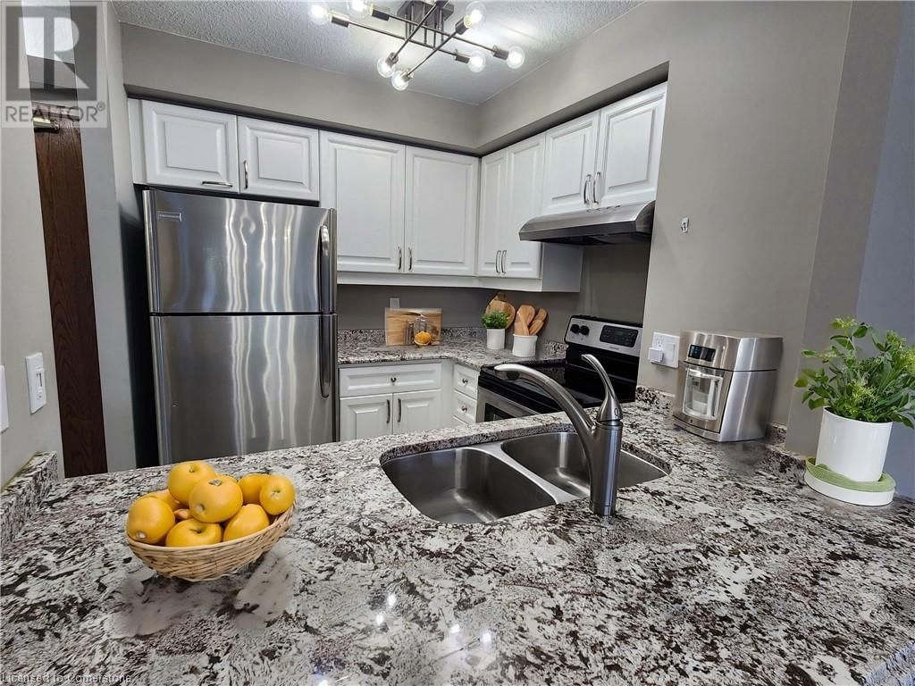 1276 Maple Crossing Boulevard Unit# 314 Image 9