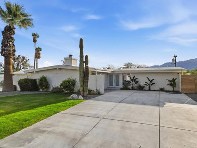 12811 Catalpa Avenue, Desert Hot Springs, CA 92240