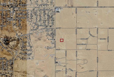 181 st Street East & Avenue O-1, Palmdale, CA 93591