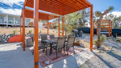 6946 Lennox Avenue, Yucca Valley, CA 92284