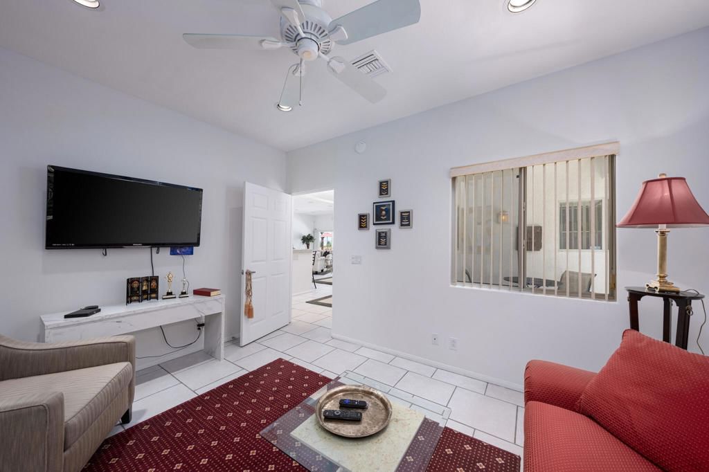 Property photo 38