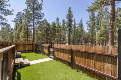 2050 9th Lane, Big Bear, CA 92314