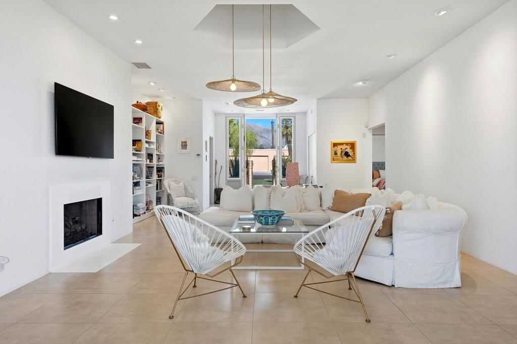 47192 El Agadir, Palm Desert, CA, 92260