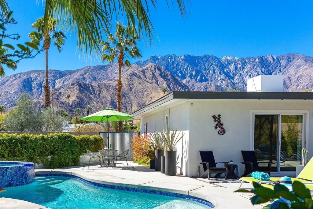 2726 Cardillo Avenue, Palm Springs, CA, 92262