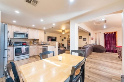 3626 Ave J2, Lancaster, CA 93536