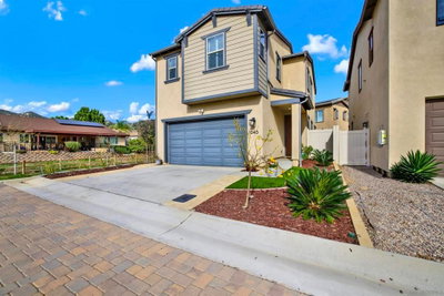1646 Carol Lee Ln, Escondido, CA 92026