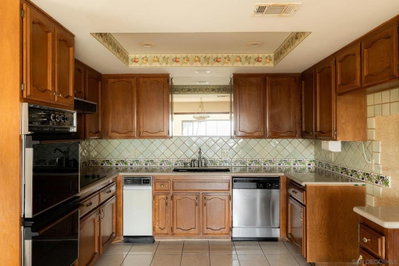 2767 Vista Del Oro, Carlsbad, CA 92009