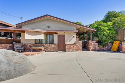 8420 Wenatchee Ave, El Cajon, CA 92021